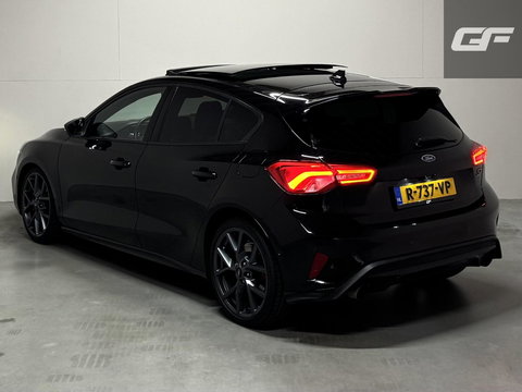 Ford Focus 2.3 EcoBoost ST-3 Pano Camera Recaro Navi Stoelv