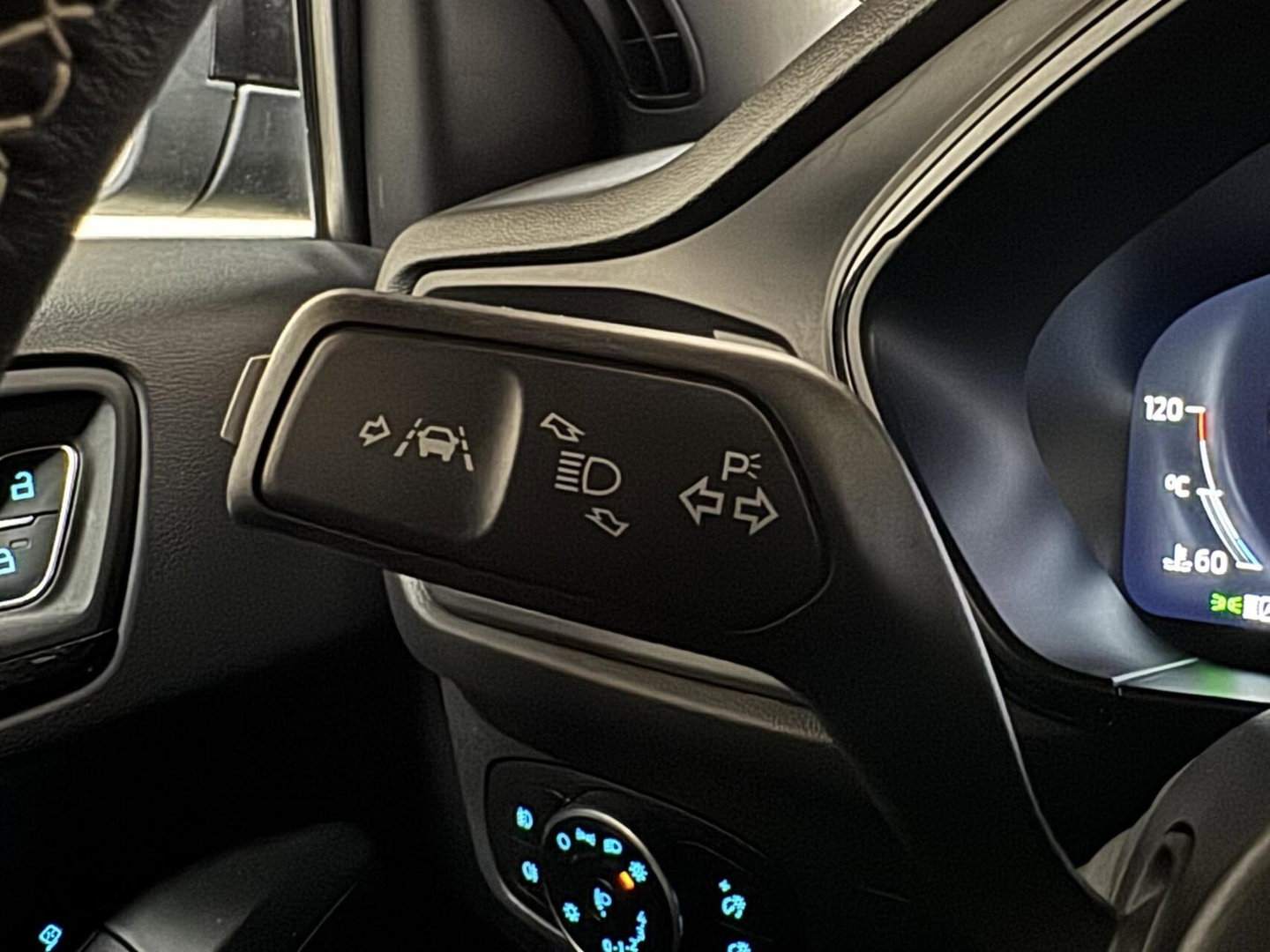 Ford Focus 2.3 EcoBoost ST-3 Pano Camera Recaro Navi Stoelv