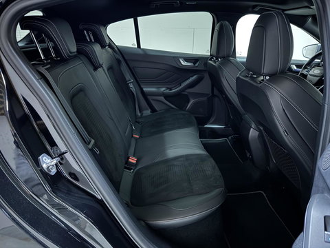 Ford Focus 2.3 EcoBoost ST-3 Pano Camera Recaro Navi Stoelv