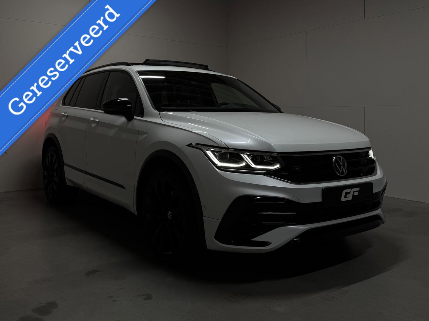 Volkswagen Tiguan 1.4 TSI eHybrid R-Line Pano Leer Sfeer Trekh. Carplay