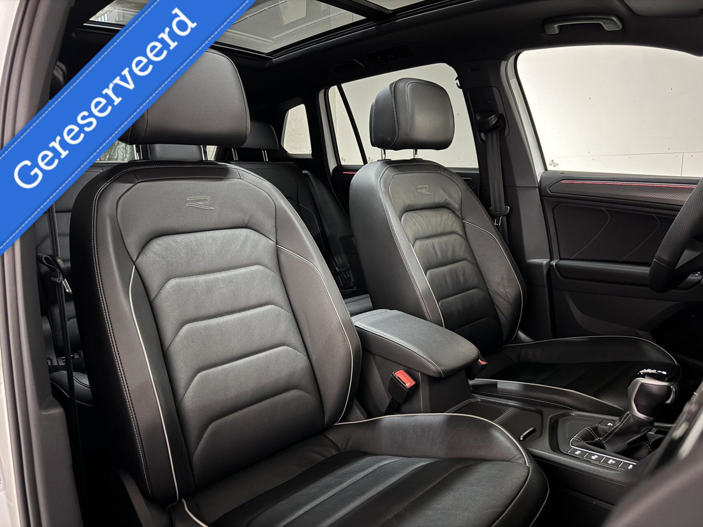 Volkswagen Tiguan 1.4 TSI eHybrid R-Line Pano Leer Sfeer Trekh. Carplay
