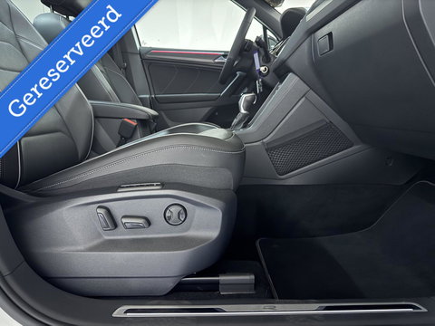 Volkswagen Tiguan 1.4 TSI eHybrid R-Line Pano Leer Sfeer Trekh. Carplay