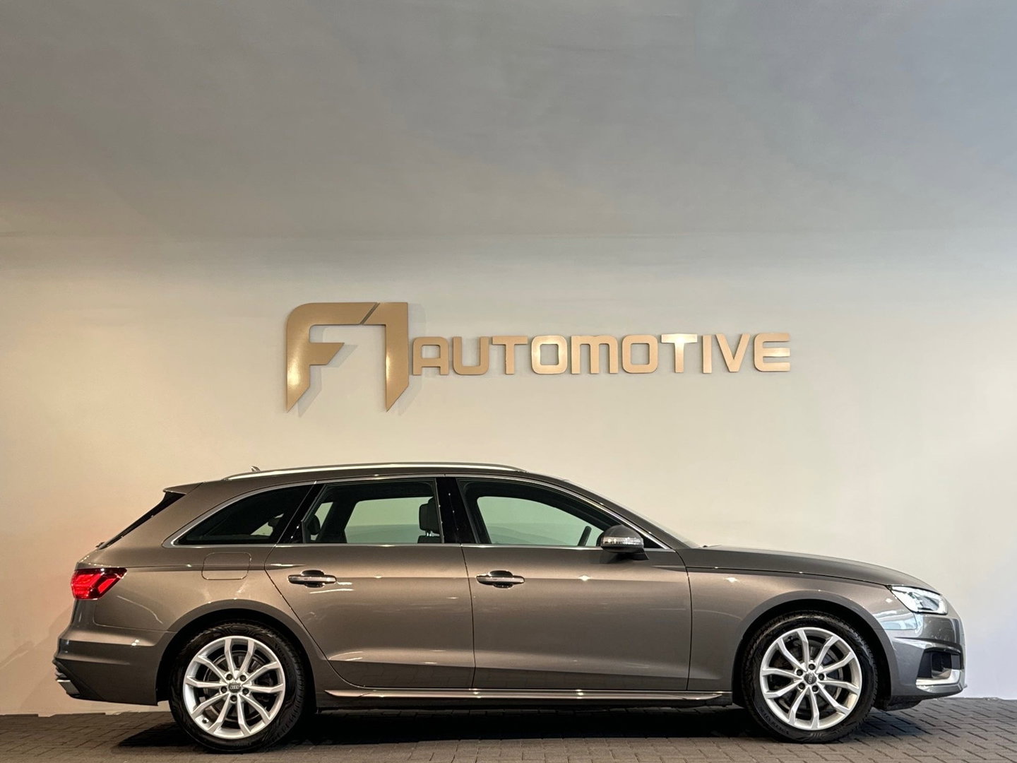 Audi A4 Avant 35 TFSI Launch edition Sport Memory|Leer|CarPlay