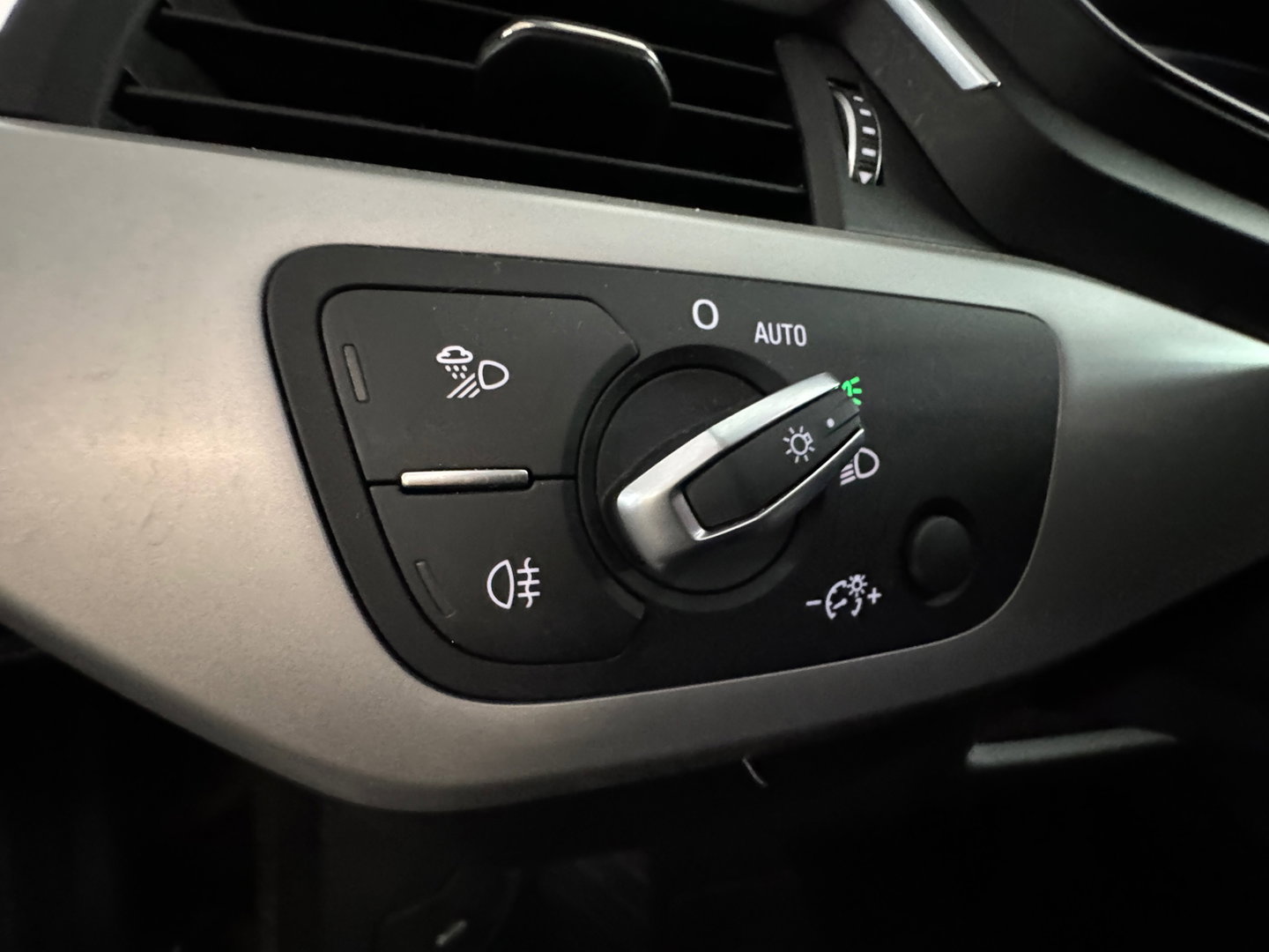 Audi A4 Avant 35 TFSI Launch edition Sport Memory|Leer|CarPlay