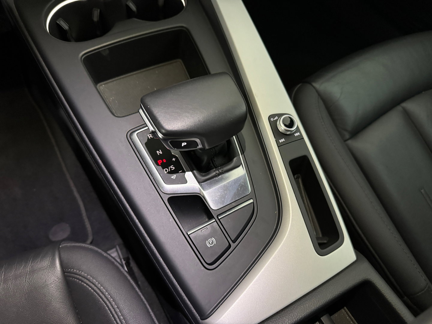 Audi A4 Avant 35 TFSI Launch edition Sport Memory|Leer|CarPlay