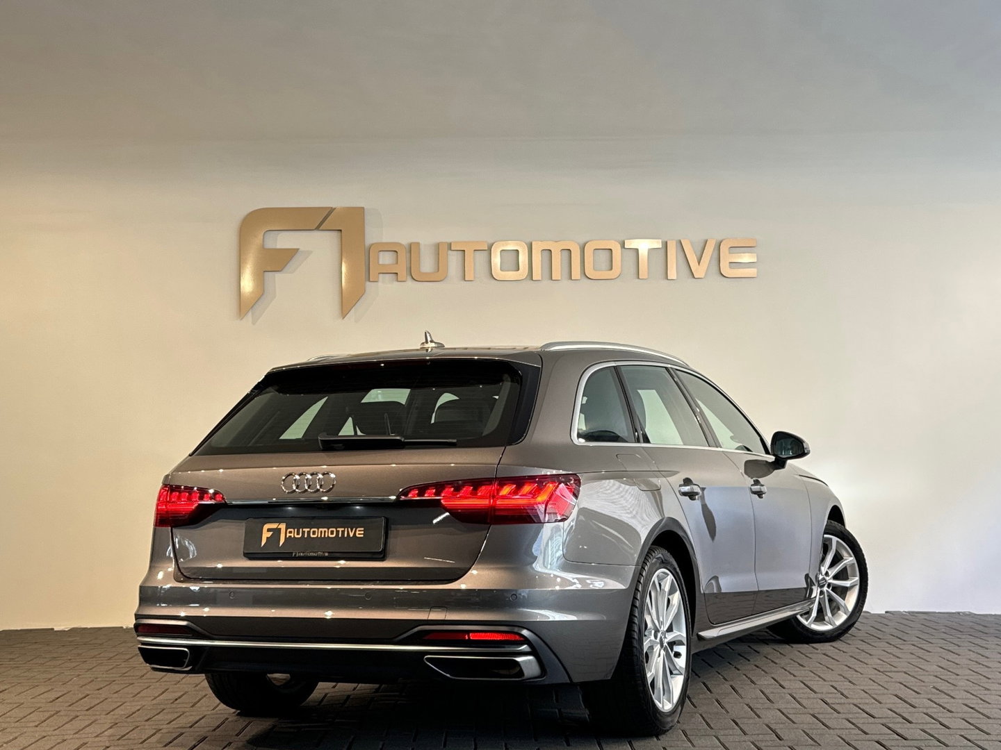 Audi A4 Avant 35 TFSI Launch edition Sport Memory|Leer|CarPlay