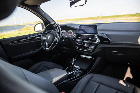 BMW X3 xDrive30e Executive CARPLAY / STOELVERWARMING / DEALER ONDERHOUDEN / LEER