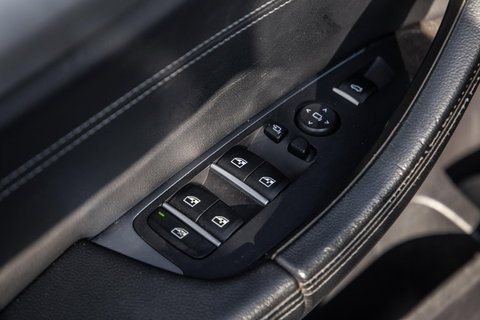 BMW X3 xDrive30e Executive BLACK LINE / PANORAMA DAK / CARPLAY / LEER / STOELVERWARMING / CAMERA