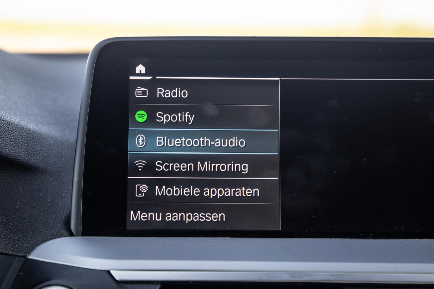 BMW X3 xDrive30e Executive BLACK LINE / PANORAMA DAK / CARPLAY / LEER / STOELVERWARMING / CAMERA