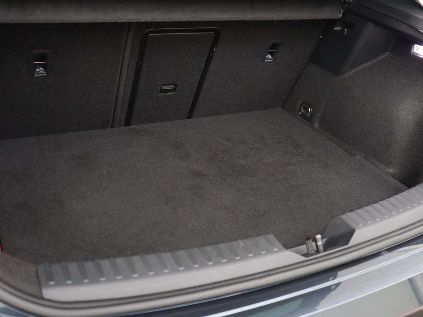 SEAT Leon 1.4 TSI eHybrid PHEV FR | SOH 91,2% | Stoelverwarming | Adaptive cruise | Carplay | Navigatie | Sfeerverlichting | Keyless | Stuurverwarming | Camera | 18'' | Full LED | Digital Cockpit | Plug In