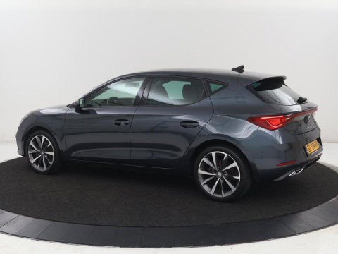 SEAT Leon 1.4 TSI eHybrid PHEV FR | SOH 91,2% | Stoelverwarming | Adaptive cruise | Carplay | Navigatie | Sfeerverlichting | Keyless | Stuurverwarming | Camera | 18'' | Full LED | Digital Cockpit | Plug In
