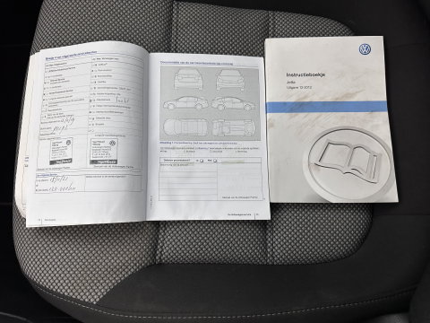 Volkswagen Jetta 1.4 TSI Hybrid Highline Aut. *PANO | XENON | NAVI-FULLMAP | HEATED-COMFORTSEATS | PRIVACY-GLASS | SHIFTPADDLES |  ECC | PDC | CRUISE | 17''ALU*