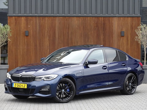 BMW 3-serie 330e High Executive / M-Sport / pano / Laser / 19"