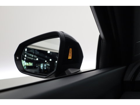 Audi RS Q3 Sportback 2.5 TFSI | Pano | RS Seats | RS Sportuitlaat | Matrix LED | Sonos | Full Black | 21'' | ACC | Keyless | Camera | X