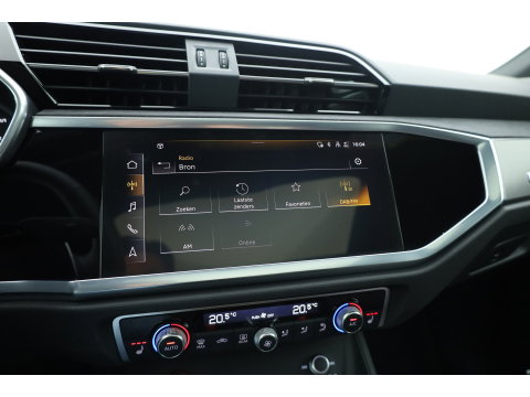 Audi RS Q3 Sportback 2.5 TFSI | Pano | RS Seats | RS Sportuitlaat | Matrix LED | Sonos | Full Black | 21'' | ACC | Keyless | Camera | X