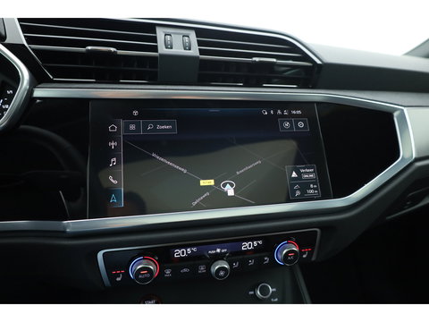 Audi RS Q3 Sportback 2.5 TFSI | Pano | RS Seats | RS Sportuitlaat | Matrix LED | Sonos | Full Black | 21'' | ACC | Keyless | Camera | X