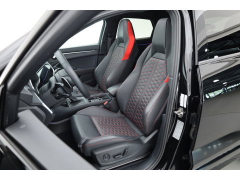 Audi RS Q3 Sportback 2.5 TFSI | Pano | RS Seats | RS Sportuitlaat | Matrix LED | Sonos | Full Black | 21'' | ACC | Keyless | Camera | X