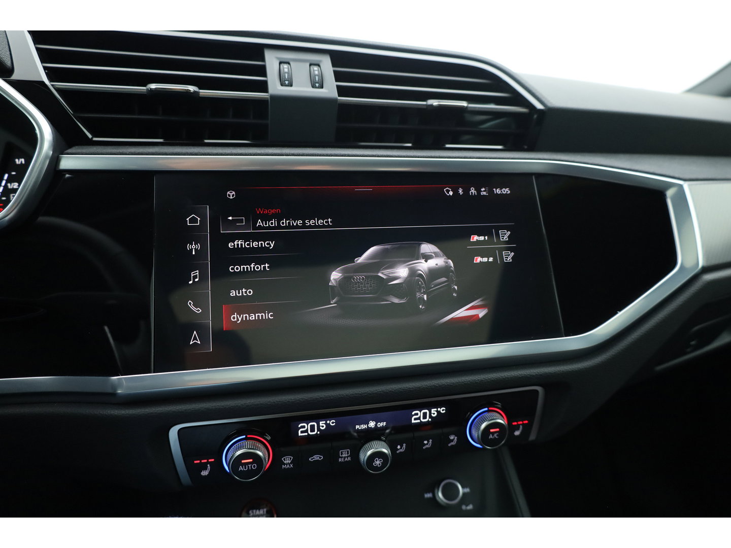 Audi RS Q3 Sportback 2.5 TFSI | Pano | RS Seats | RS Sportuitlaat | Matrix LED | Sonos | Full Black | 21'' | ACC | Keyless | Camera | X