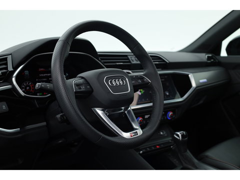Audi RS Q3 Sportback 2.5 TFSI | Pano | RS Seats | RS Sportuitlaat | Matrix LED | Sonos | Full Black | 21'' | ACC | Keyless | Camera | X