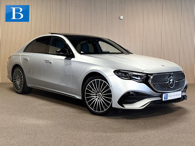 Mercedes-Benz E-Klasse - 400e 4 Matic AMG-PANO-HYPERSCREEN-STURENDE ACHTERAS-HEAD UP-ZEER COMPLEET-NPR. € 107000