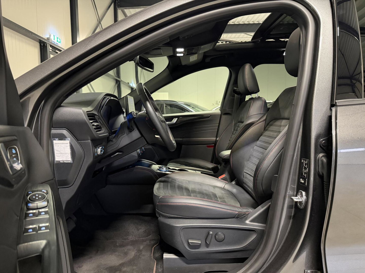 Ford Kuga 2.5 PHEV ST-Line X Pano Trekhaak B&O Camera Winter