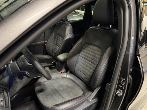 Ford Kuga 2.5 PHEV ST-Line X Pano Trekhaak B&O Camera Winter