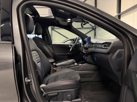 Ford Kuga 2.5 PHEV ST-Line X Pano Trekhaak B&O Camera Winter
