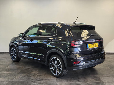 Volkswagen T-Cross 1.0 TSI Style Business R VCP Stoelverwarming Navigatie 24 Maanden garantie* (Vraag naar de voorwaarden)