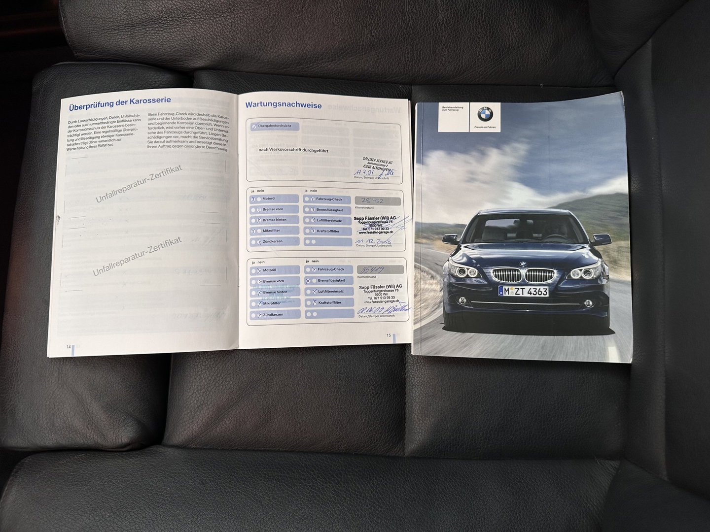 BMW 5 Serie Touring 525i Aut. *LEATHER | XENON | MEMORY-PACK | HEATED-SPORTSEATS | HIFI-SOUND | ECC | PDC | CRUISE | TOWBAR | 17''ALU*