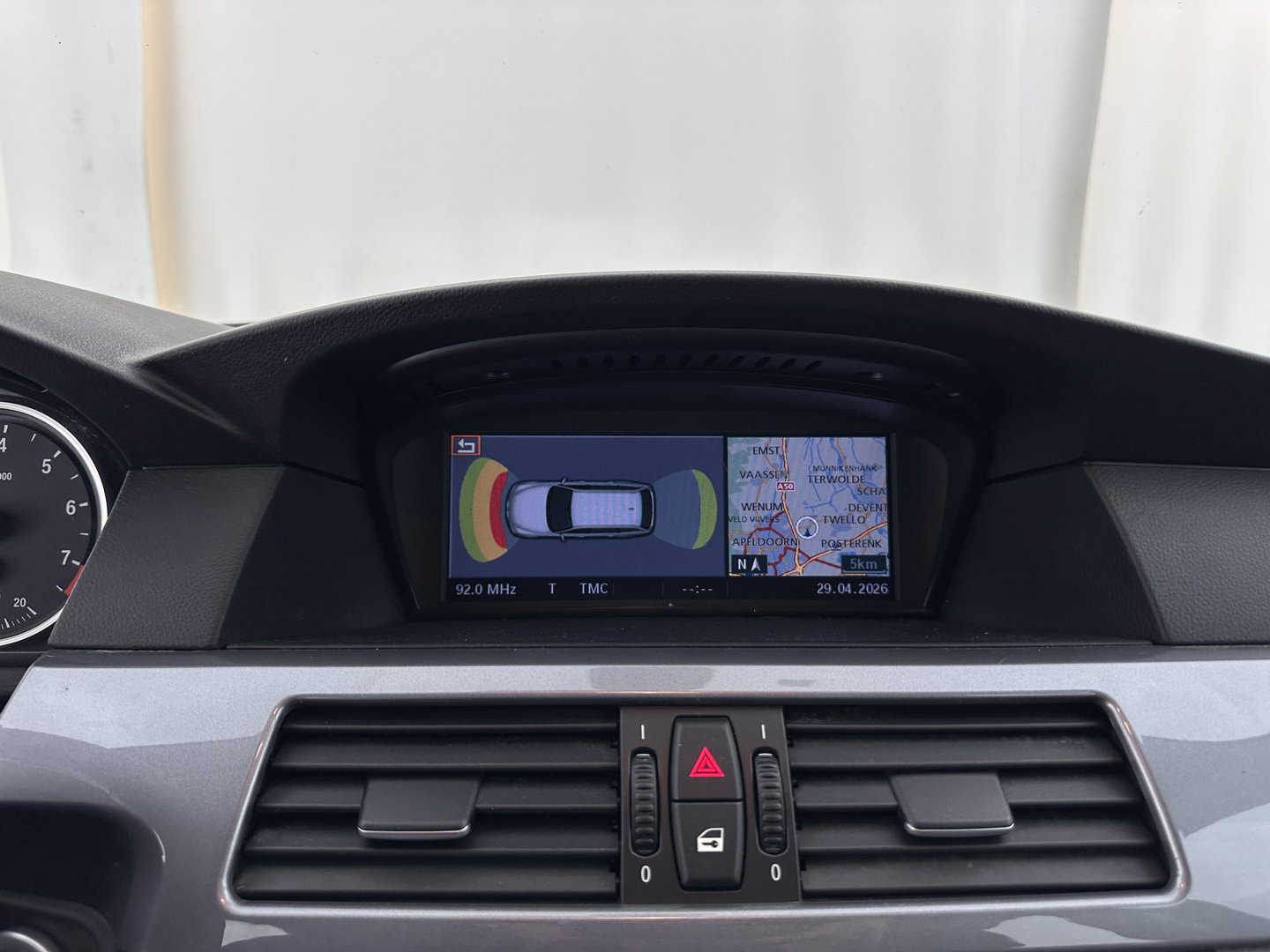 BMW 5 Serie Touring 525i Aut. *LEATHER | XENON | MEMORY-PACK | HEATED-SPORTSEATS | HIFI-SOUND | ECC | PDC | CRUISE | TOWBAR | 17''ALU*