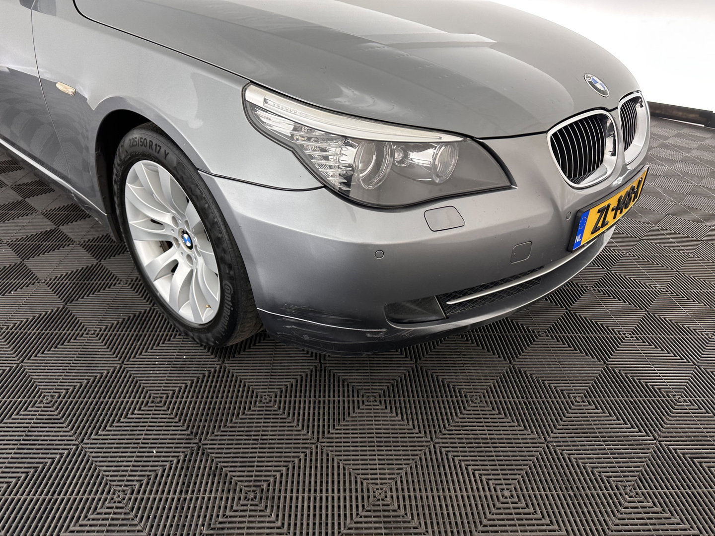 BMW 5 Serie Touring 525i Aut. *LEATHER | XENON | MEMORY-PACK | HEATED-SPORTSEATS | HIFI-SOUND | ECC | PDC | CRUISE | TOWBAR | 17''ALU*