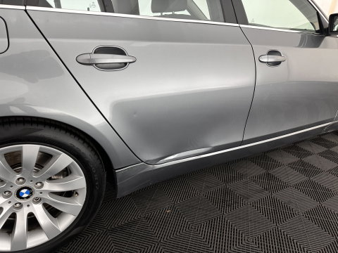 BMW 5 Serie Touring 525i Aut. *LEATHER | XENON | MEMORY-PACK | HEATED-SPORTSEATS | HIFI-SOUND | ECC | PDC | CRUISE | TOWBAR | 17''ALU*