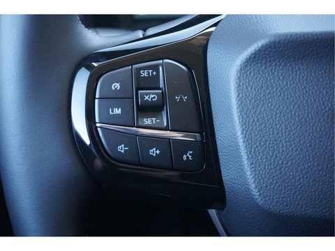Ford Transit Courier Trend Elektrisch 44 kWh 136PK Apple CP/Android A, Cruise, Camera, Stoel/Stuur verwarming!! Nr. A02*