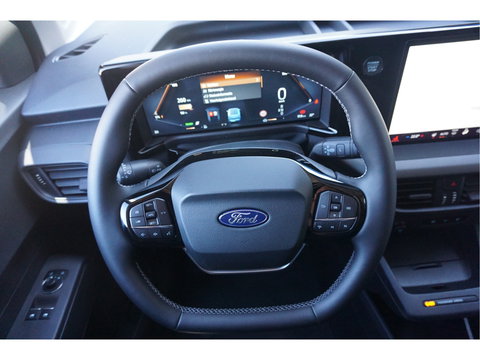 Ford Transit Courier Trend Elektrisch 44 kWh 136PK Apple CP/Android A, Cruise, Camera, Stoel/Stuur verwarming!! Nr. A02*