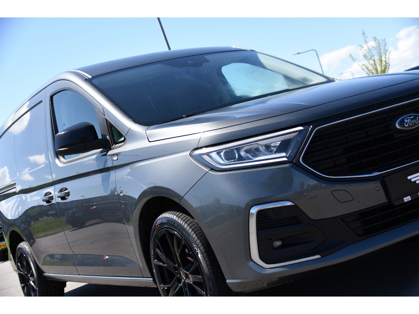 Ford Transit Connect 2.0 EcoBlue L2 Limited PB Edition Full options! Camera, Cruise, Virtual,  Carplay, 122pk, Automaat, Leder, Stuurverwarming, Trekhaak, Uniek!