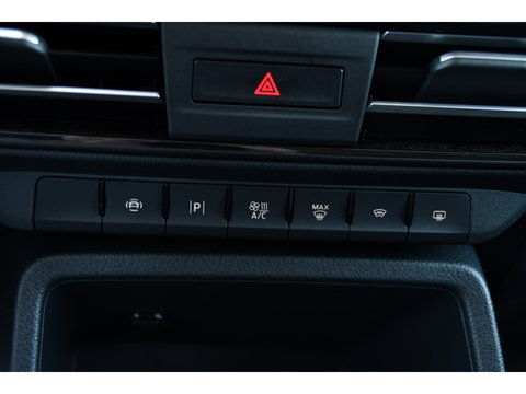 Ford Transit Connect 2.0 EcoBlue L2 Limited PB Edition Full options! Camera, Cruise, Virtual,  Carplay, 122pk, Automaat, Leder, Stuurverwarming, Trekhaak, Uniek!
