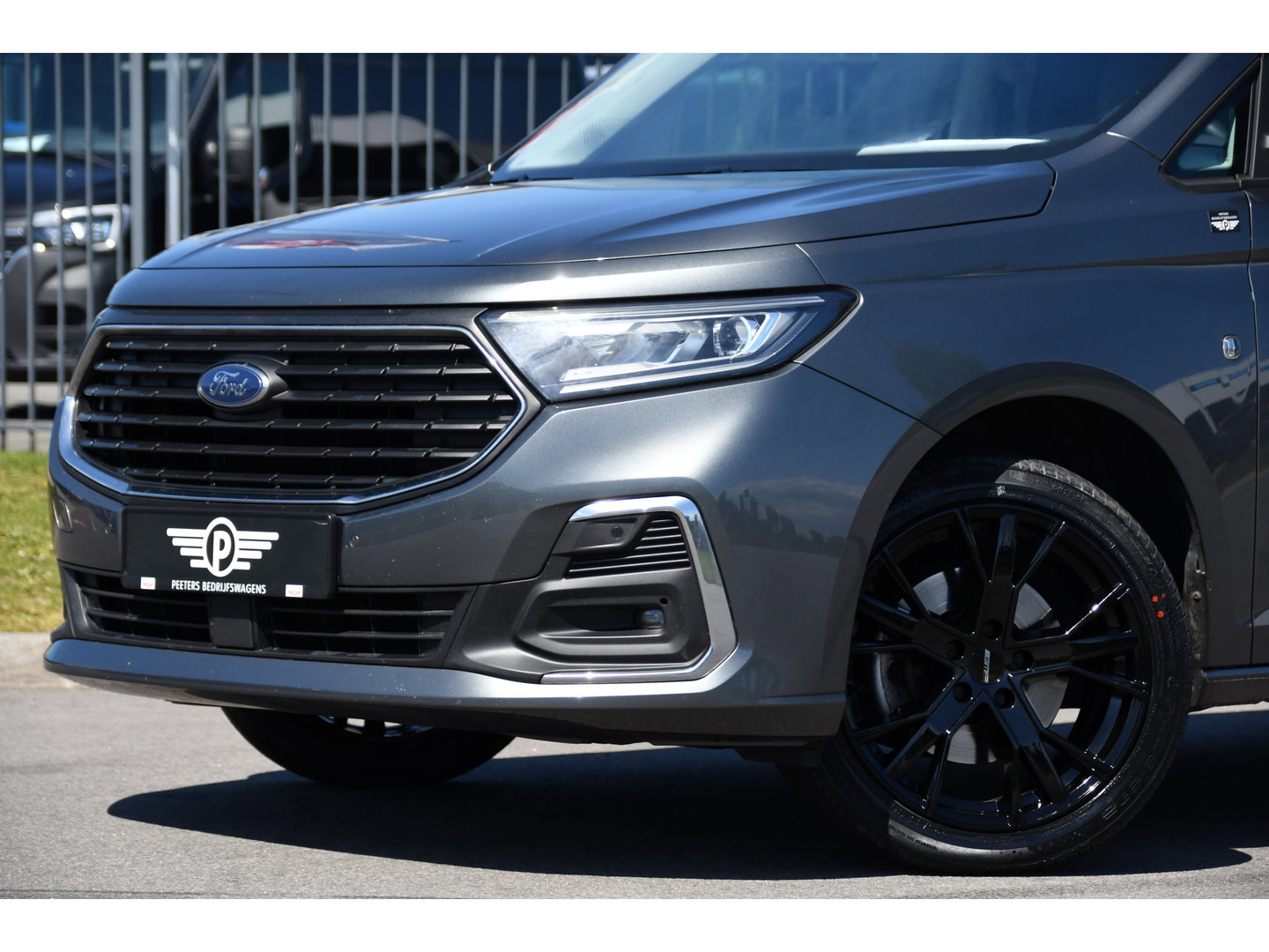 Ford Transit Connect 2.0 EcoBlue L2 Limited PB Edition Full options! Camera, Cruise, Virtual,  Carplay, 122pk, Automaat, Leder, Stuurverwarming, Trekhaak, Uniek!
