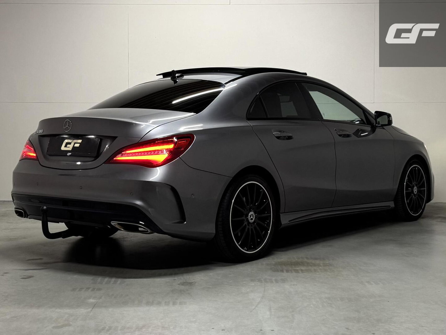 Mercedes-Benz CLA AMG Pano Sfeer Navi Cruise Trekh.