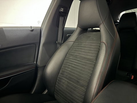 Mercedes-Benz CLA AMG Pano Sfeer Navi Cruise Trekh.