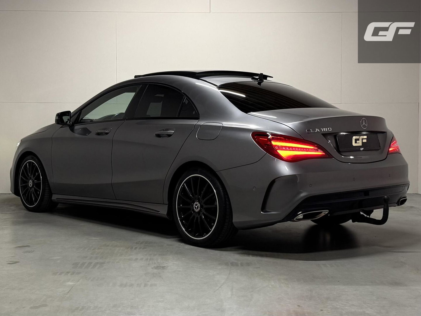 Mercedes-Benz CLA AMG Pano Sfeer Navi Cruise Trekh.