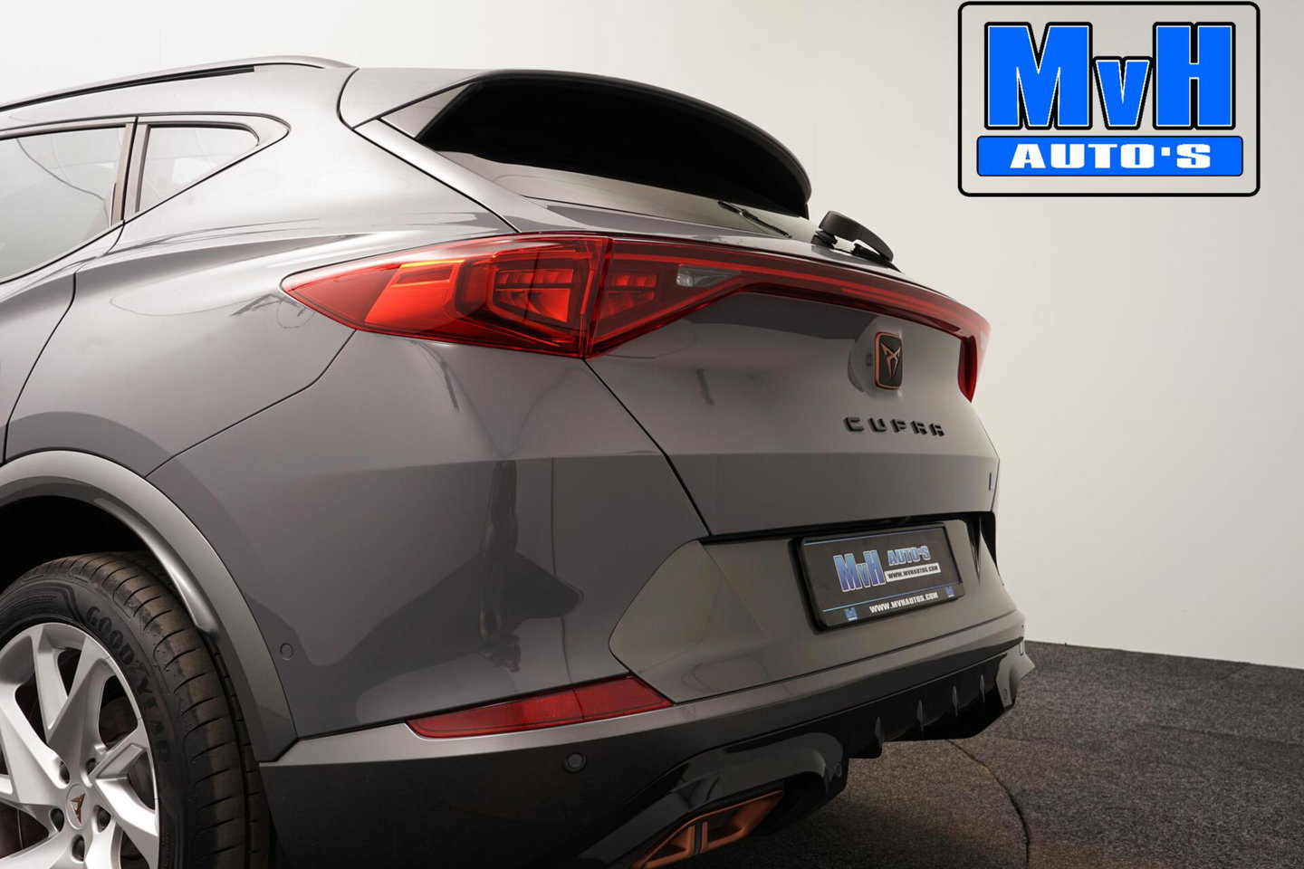 CUPRA Formentor 1.4 e-Hybrid|PANO|KUIPSTOEL|STOEL/STUUR.VERW