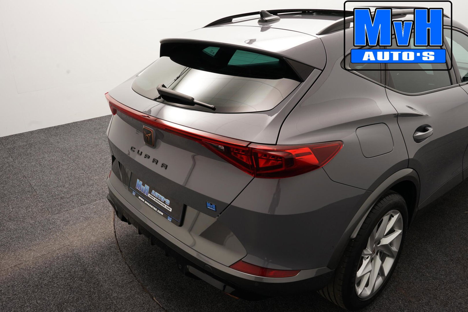 CUPRA Formentor 1.4 e-Hybrid|PANO|KUIPSTOEL|STOEL/STUUR.VERW