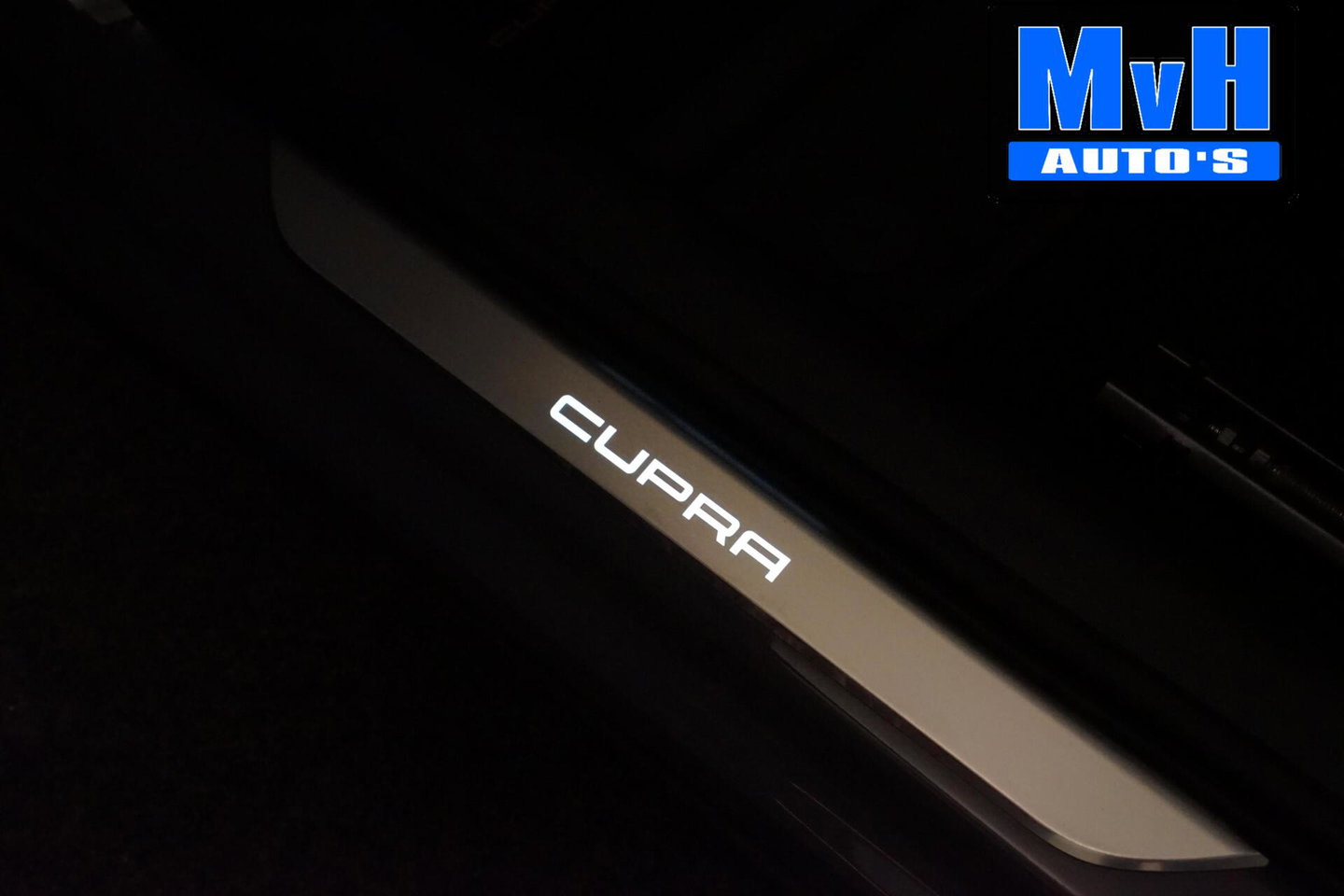 CUPRA Formentor 1.4 e-Hybrid|PANO|KUIPSTOEL|STOEL/STUUR.VERW