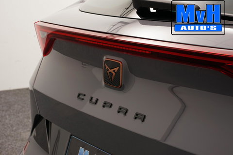CUPRA Formentor 1.4 e-Hybrid|PANO|KUIPSTOEL|STOEL/STUUR.VERW
