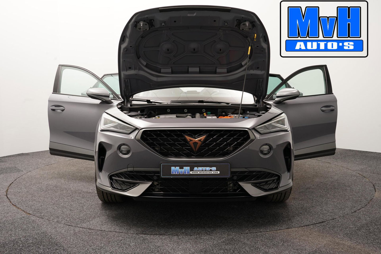 CUPRA Formentor 1.4 e-Hybrid|PANO|KUIPSTOEL|STOEL/STUUR.VERW
