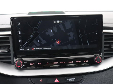 Kia Xceed 1.6 GDi PHEV DynamicLine | Carplay | Keyless | Half leder | Navigatie | Full LED | Parkeerhulp | Climate control | Bluetooth | Cruise control | Plug In