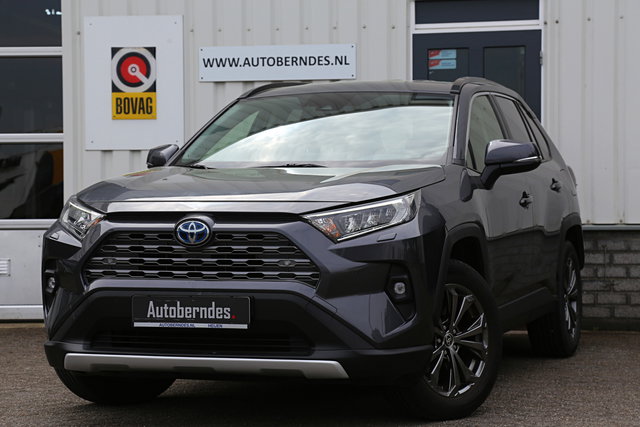 Toyota RAV4 - 2.5 Hybrid Comfort*Fabrieksgarantie t/m01-2033!*Perfect Toyota onderh.*Trekhaak/Leder/Stoelverw./Stuurverw./Camera/DAB/LED/Voorruitsnelont./Elek. Klep/18 inch LM*