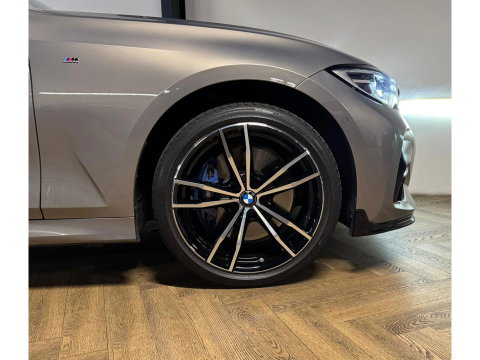 BMW 3-serie 330e M-PAKKET PANO KEYLESS CAM