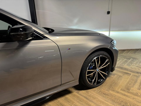 BMW 3-serie 330e M-PAKKET PANO KEYLESS CAM