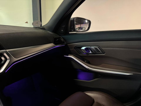 BMW 3-serie 330e M-PAKKET PANO KEYLESS CAM